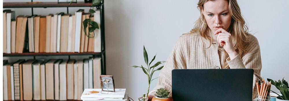 Illustration d'une rédaction de note de service