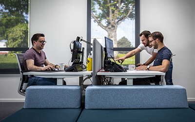 Entraide entre collaborateurs